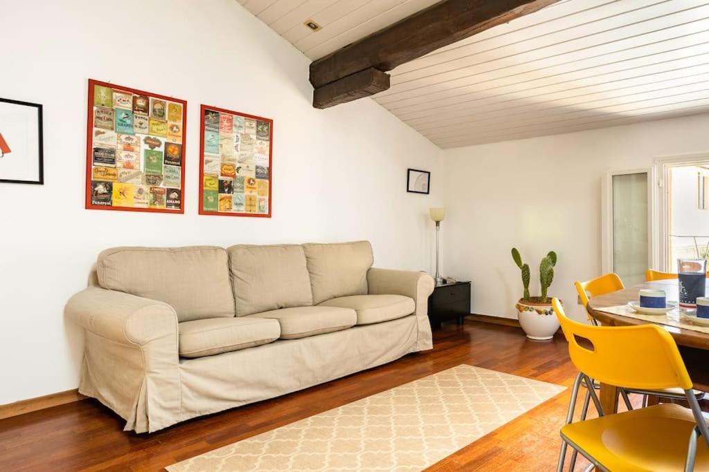 Lovely One-Bedroom Attic In An Ancient Village Boloňa Exteriér fotografie